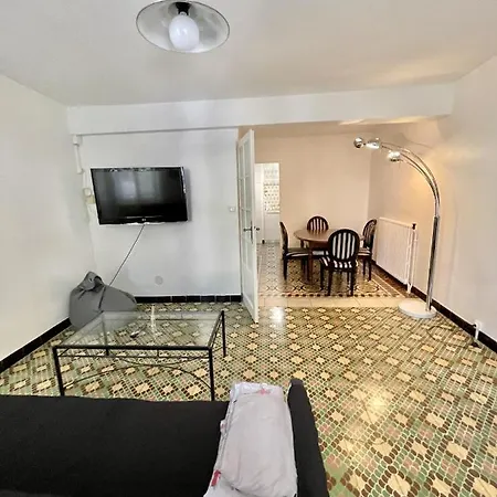 Holiday home La Barbacane Pied Cite Medievale