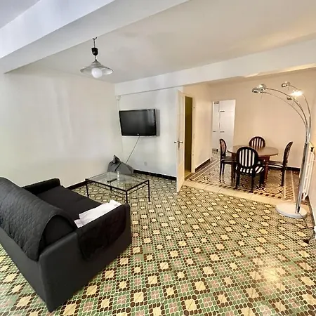 La Barbacane Pied Cite Medievale *