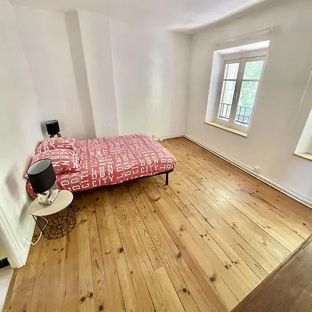 La Barbacane Pied Cite Medievale Hotel *