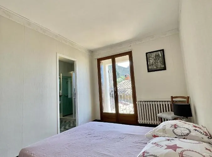 Hotel La Barbacane Pied Cite Medievale