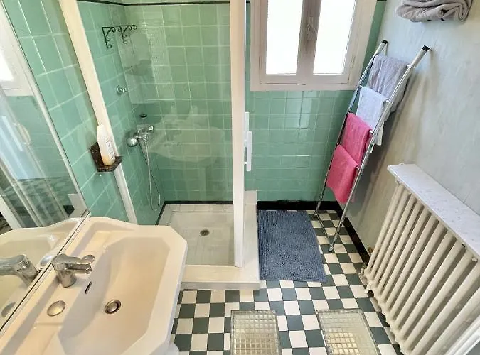 Hotel La Barbacane Pied Cite Medievale Carcassonne